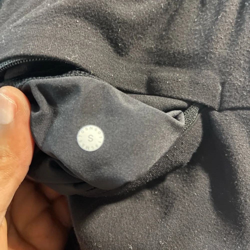 Lululemon Men's Black Jogger Pants Size Small - Picture 5 of 5